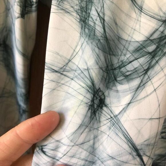 Human Performance‎ Engineering Medium Blue White Leggings - Picture 9 of 12